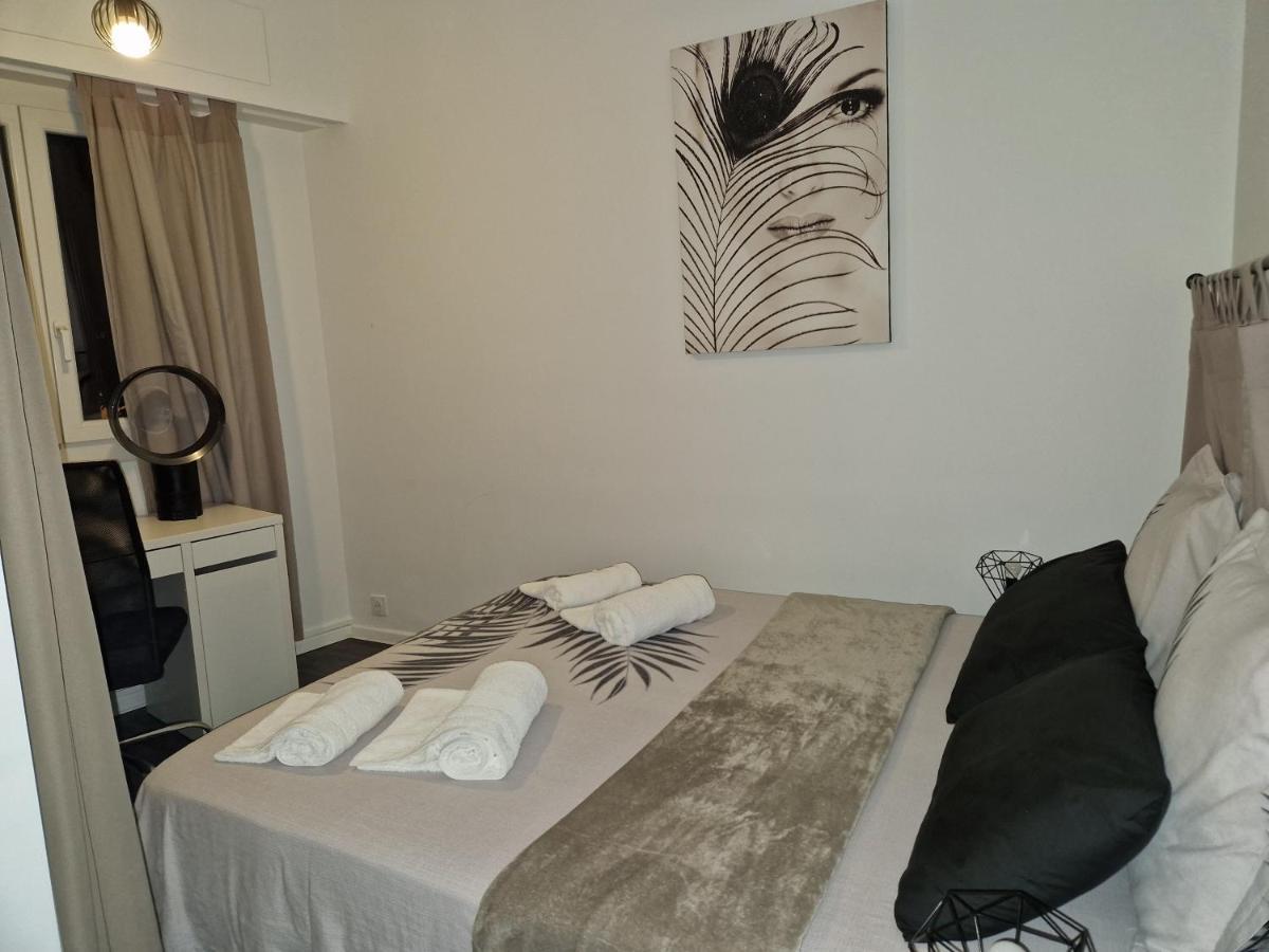 3 Pieces Proche Parking Apartment